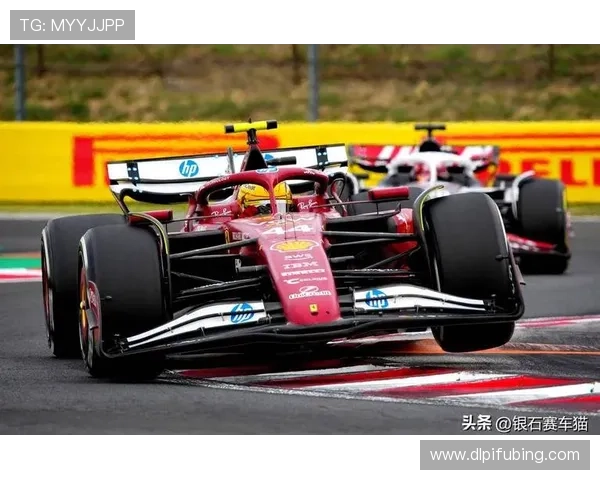 F1赛季激战正酣 法拉利与梅赛德斯争夺车队冠军之路愈发胶着 F1赛季激战正酣 法拉利与梅赛德斯争夺车队冠军之路愈发胶着
