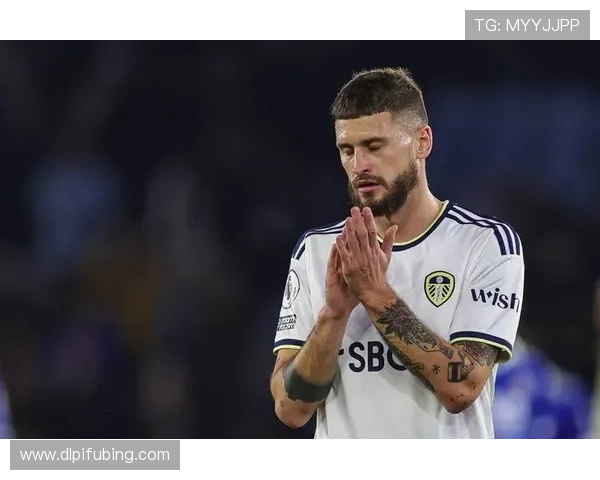 利兹联足球俱乐部宣布新赛季阵容调整并强化青训发展计划 利兹联足球俱乐部宣布新赛季阵容调整并强化青训发展计划