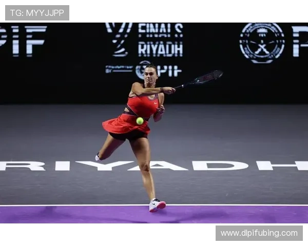 新一轮网球大师赛战火重燃 夺冠热门争夺激烈大浪淘沙